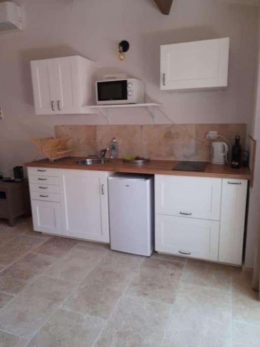 Nouveaute Studio Sur Les Hauteurs. Robion en Luberon Exterior foto